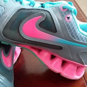 Nike Reax Run Fitsole running shoes